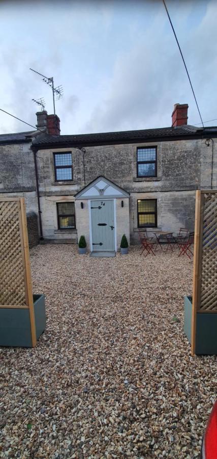 Quirky Cottage - Dogs Welcome Corsham Exterior photo